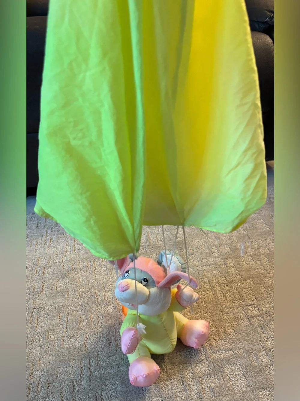 1992 Dan Dee Parachute Mouse